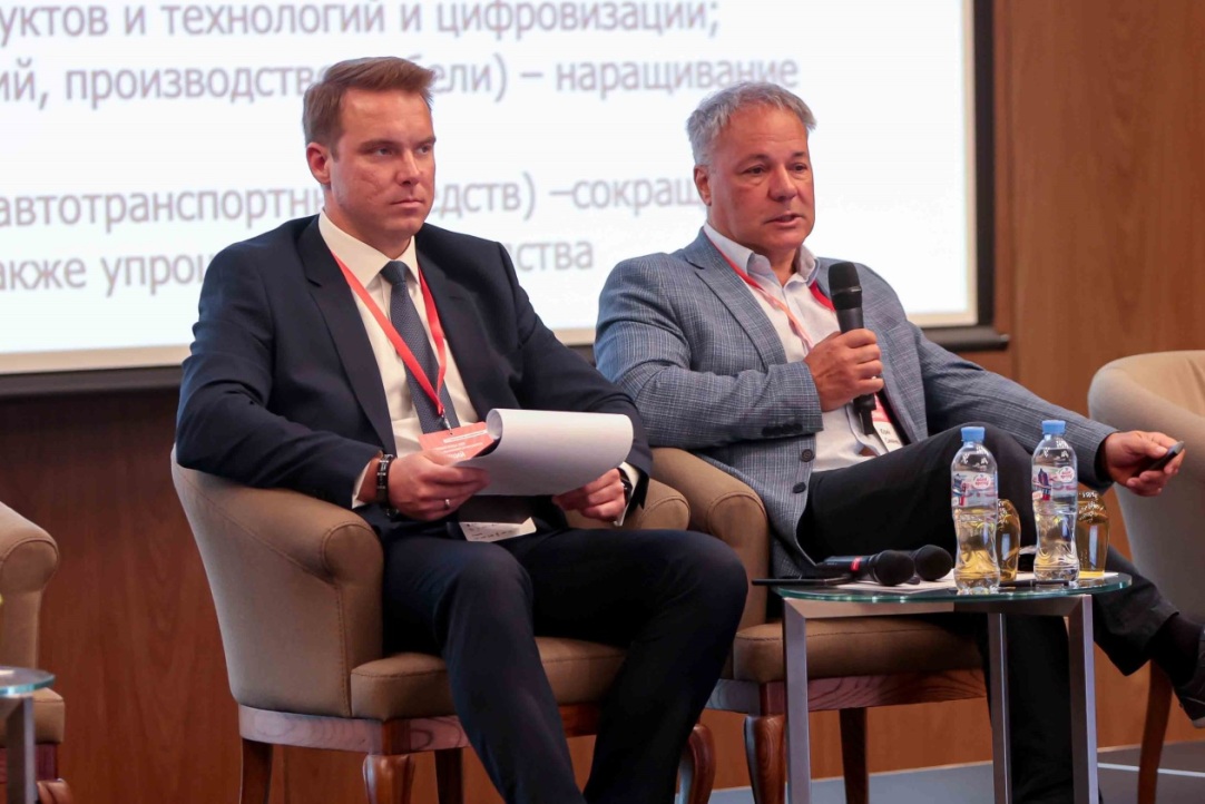 Директор Центра исследований структурной политики Юрий Симачев выступил на VII практической конференции «Налоговая среда. Аспекты финансовой устойчивости»